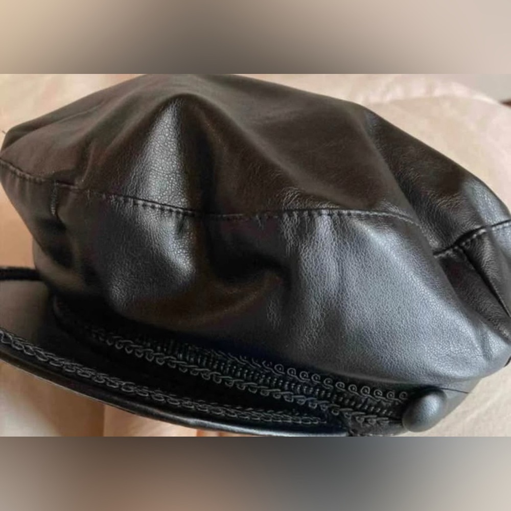 H&M: Black Faux Leather Cap